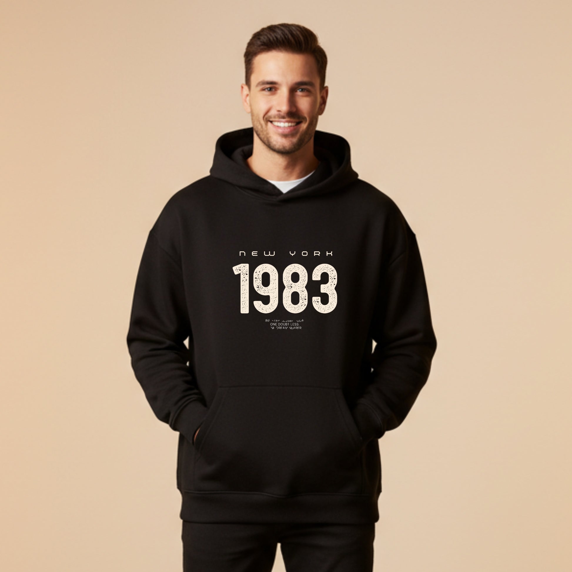 Man wearing New York 1983 Oversized Hoodie – Urban Streetwear Look